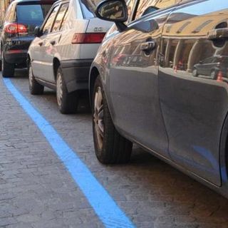 Venaria, zona blu sospesa fino al 3 dicembre