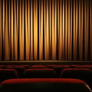 Partecipa al contest fotografico &quot;Scatta lo spettacolo!&quot; e goditi Teo Teocoli con “Tutto Teo” al Teatro Alfieri di Torino