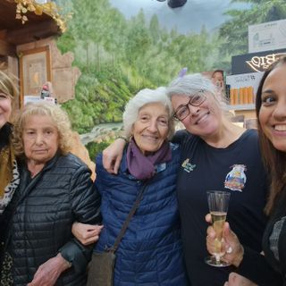Grande festa a Borgo Vittoria per i 30 anni dell’erboristeria "La Bottega degli Gnomi" (Foto e Video)