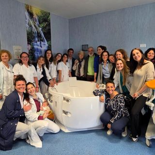 All'Ospedale di Rivoli, una nuova vasca per il travaglio e il parto