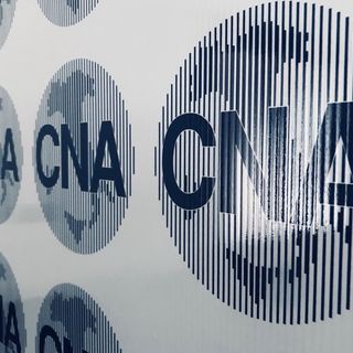 Pannello con la scritta Cna