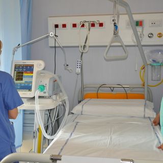 Covid, negli ospedali il tasso d'occupazione dei posti letto all'1%: il Piemonte rimane in zona bianca
