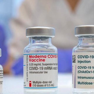 Vaccini, Piemonte in testa per somministrazione di terze dosi. Il 30 gennaio &quot;open night last call&quot; al Mauriziano