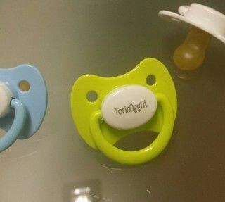 Come da tradizione il 'primo ciuccio' ai nati il 1° gennaio lo regala Torinoggi