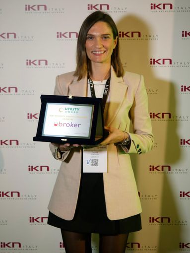 uBroker vince gli Utility Award con il miglior progetto HR dedicato ai dipendenti uBroker vince gli Utility Award con il miglior progetto HR dedicato ai dipendenti