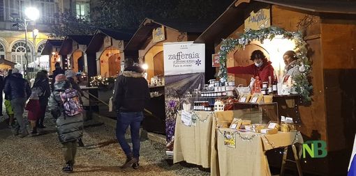 A Biella il Natale si illumina di magia, grazie al Mercatino degli Angeli e ai Presepi delle valli A Biella il Natale si illumina di magia, grazie al Mercatino degli Angeli e ai Presepi delle valli