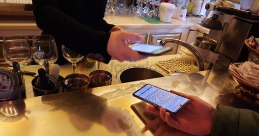 Piemonte in zona arancione: solo con Green Pass rafforzato nei centri commerciali e per sport all'aperto Piemonte in zona arancione: solo con Green Pass rafforzato nei centri commerciali e per sport all'aperto