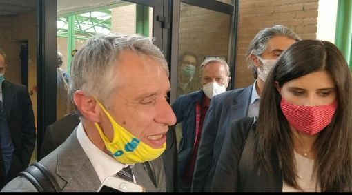 la sindaca Appendino insieme al suo legale Luigi Chiappero la sindaca Appendino insieme al suo legale Luigi Chiappero