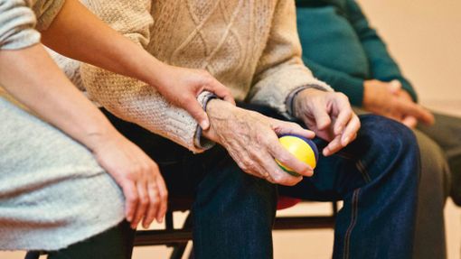 Nuovi strumenti per accompagnare chi soffre di Alzheimer