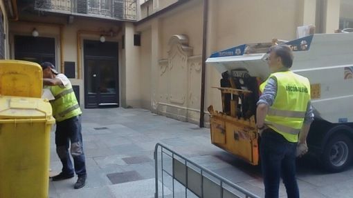 Una immagine di archivio di raccolta carta