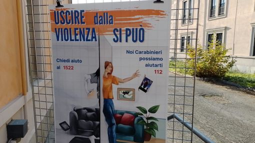 donne carabiniere donne carabiniere