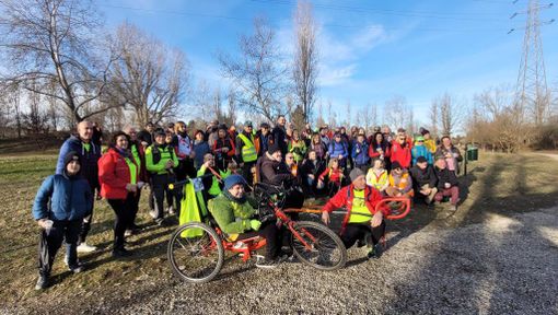 Le magliette gialle della Hope Running alla tappa 73 di "Cammino per l'Italia" Le magliette gialle della Hope Running alla tappa 73 di "Cammino per l'Italia"