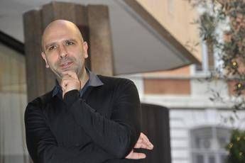 Checco Zalone ritorna a Natale, primo ciak a luglio per il nuovo film Checco Zalone ritorna a Natale, primo ciak a luglio per il nuovo film