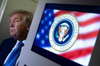 Iran-Israele, Trump al bivio: scelta Usa tra la diplomazia e la 'madre di tutte le bombe' Iran-Israele, Trump al bivio: scelta Usa tra la diplomazia e la 'madre di tutte le bombe'