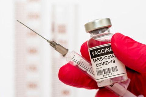 Covid, finalmente superata la soglia dei ventimila vaccinati in un solo giorno: oggi 21.974 Covid, finalmente superata la soglia dei ventimila vaccinati in un solo giorno: oggi 21.974
