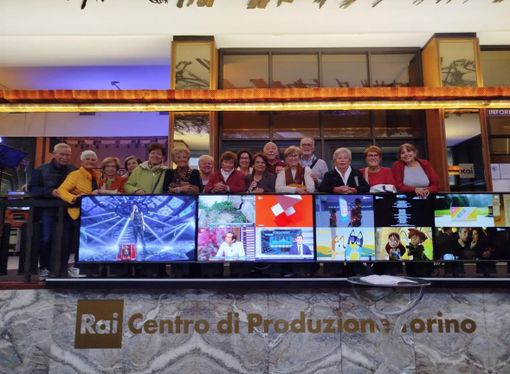 Un caffè a Torino e un marrone a Cuneo: Ada Piemonte porta gli anziani alla scoperta del territorio Un caffè a Torino e un marrone a Cuneo: Ada Piemonte porta gli anziani alla scoperta del territorio