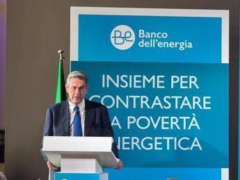 Energia, Tasca (A2A): "Progetti contro povertà per 13 mln euro, aiutati 17mila beneficiari" Energia, Tasca (A2A): "Progetti contro povertà per 13 mln euro, aiutati 17mila beneficiari"