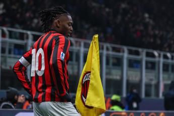 Milan, scoppia la contestazione: perché i tifosi ce l'hanno con squadra e società