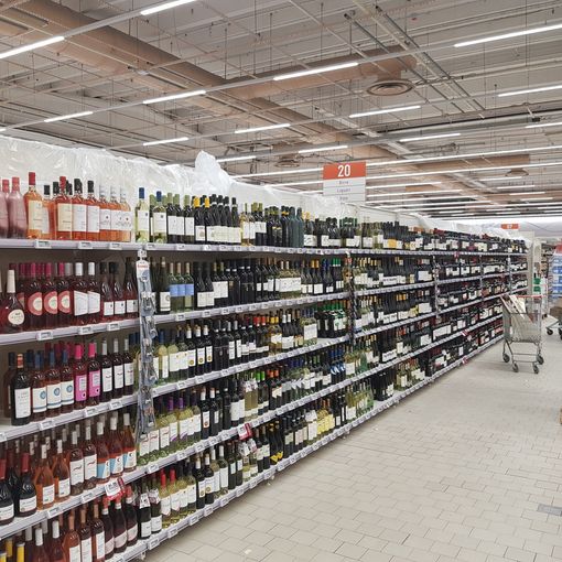 Venaria, finiti i lavori di ristrutturazione: l'ex Auchan riapre sotto le insegne di Spazio Conad