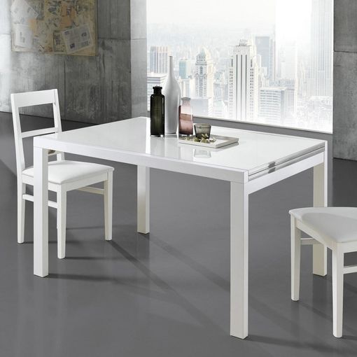 Stile classico vs stile scandinavo per l’arredamento della sala da pranzo