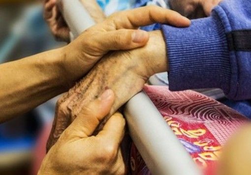 Tamponi gratuiti per i visitatori delle Rsa. L'assessore Icardi: &quot;Nessuno dovrà pagare di tasca sua&quot;