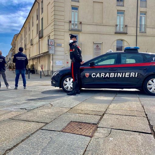 pattuglia dei carabinieri