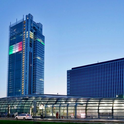 Intesa Sanpaolo per l’idrogeno pulito: prima banca italiana ammessa alla European Clean Hydrogen Alliance della Commissione Europea