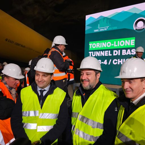 salvini con cirio e lo russo