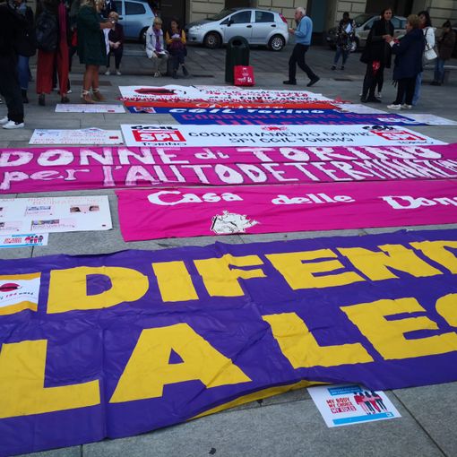 protesta in difesa legge 194