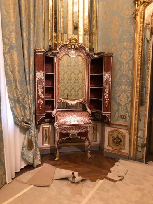 Palazzo Chiablese, torna a splendere la Sala dell'Alcova con la scrivania del Piffetti [FOTO E VIDEO]