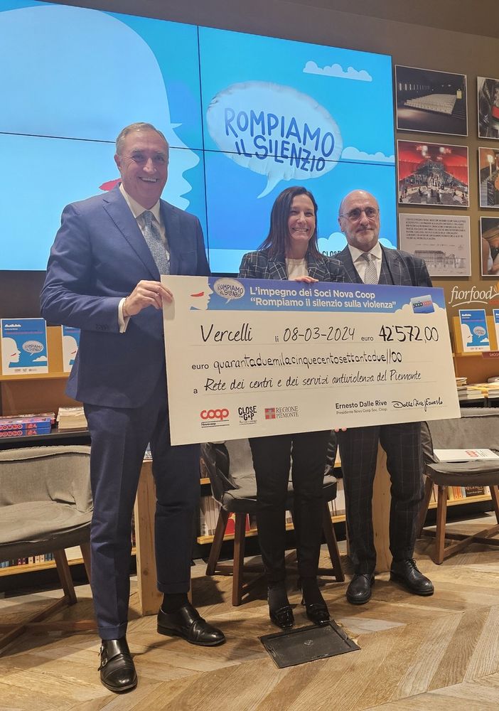 I Soci Nova Coop donano lo sconto sulla spesa alla Rete antiviolenza del Piemonte