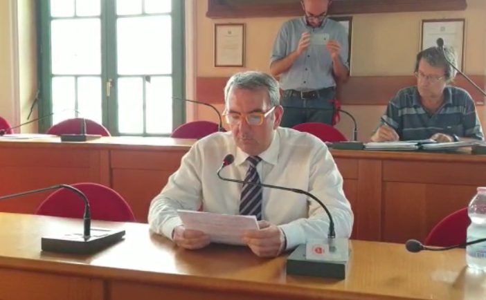 Roberto Falcone in aula consigliare