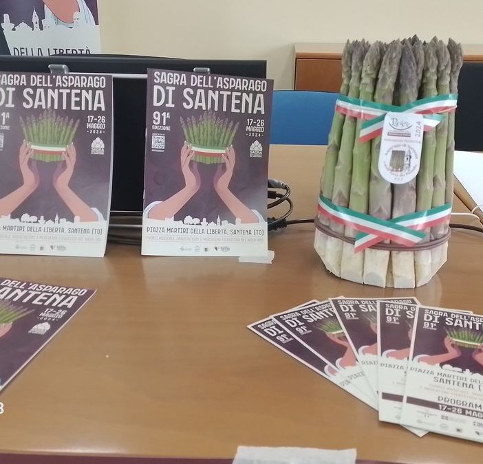 mazzi di asparagi e depliant
