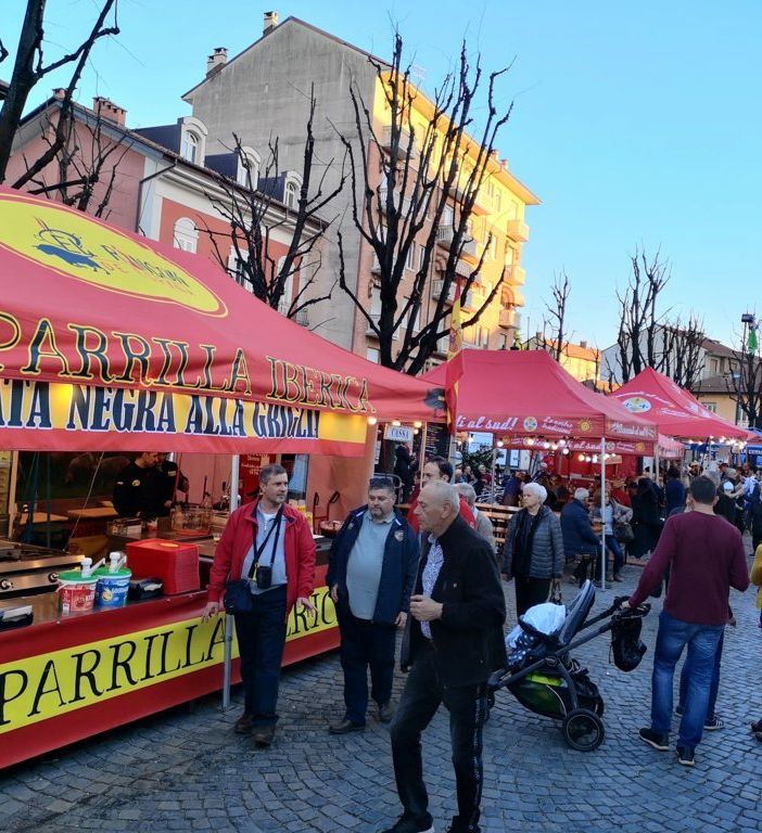 Rivoli si prepara per accogliere il Mercato Europeo 2024: artigianato ed enogastronomia da tutti i Paesi di tutto il mondo
