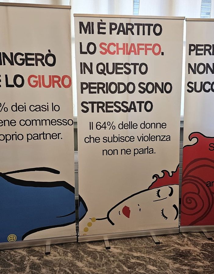 mostra contro la violenza sulle donne