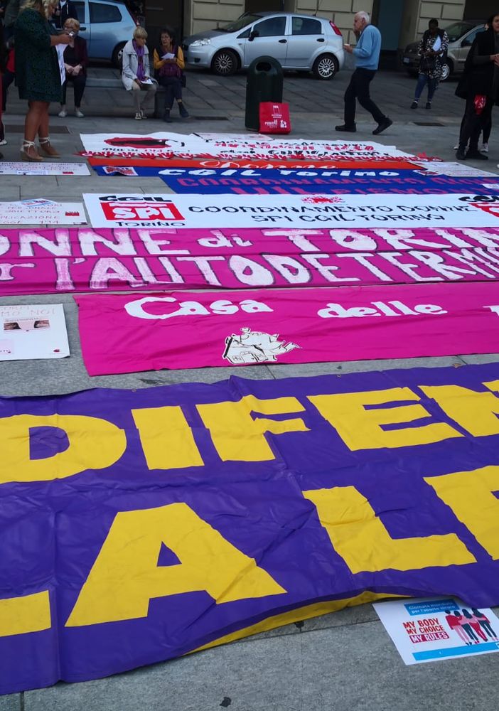 protesta in difesa legge 194