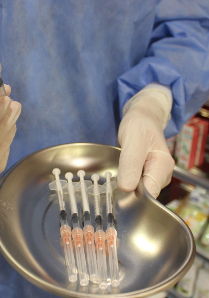 Covid, oggi oltre 15mila vaccinati. I 12-19enni si sono vaccinati all'open day del Valentino (con il gelato come &quot;premio&quot;)