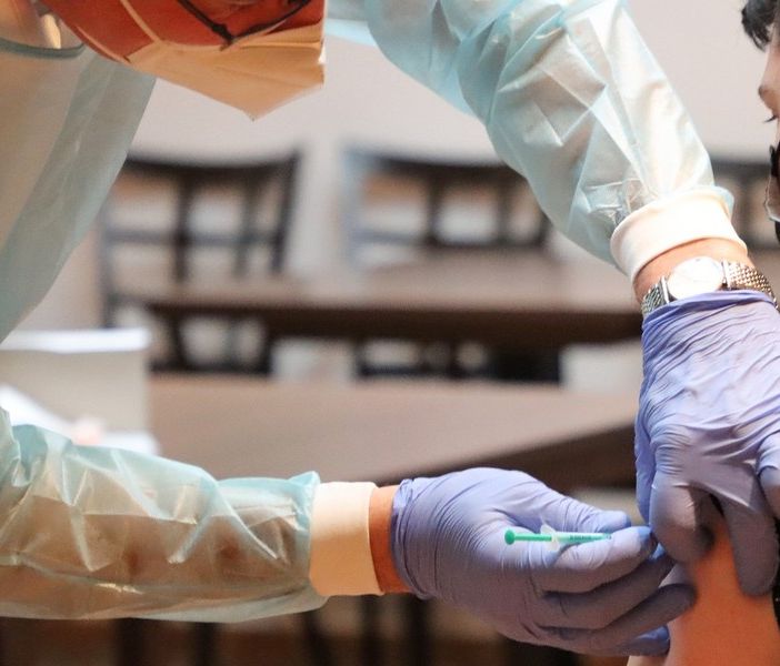 Vaccini anti-Covid, in Piemonte somministrate più di 5 milioni di dosi