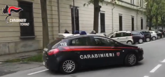 auto dei carabinieri