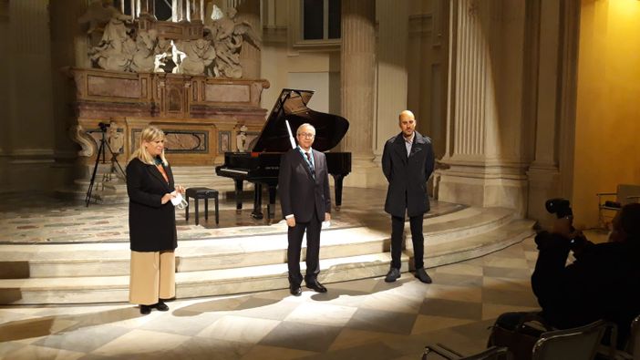 Venaria, concerto, premi e riconoscimenti: la domenica degli Amici per la Musica a Sant’Uberto prima dello stop imposto dalle nuove direttive