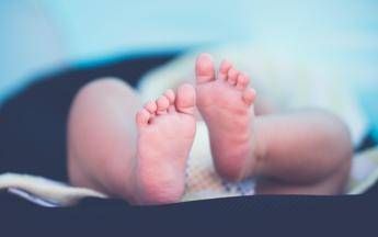 Tre fratelli diventano papà nello stesso giorno, il record