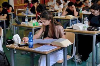 Maturità 2025, al via oggi con la prima prova scritta di italiano Maturità 2025, al via oggi con la prima prova scritta di italiano