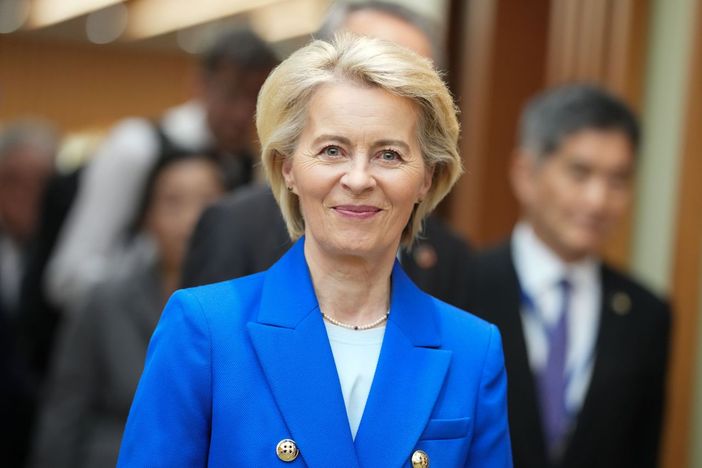 Sospette interferenze russe sul gps dell’aereo di von der Leyen Sospette interferenze russe sul gps dell’aereo di von der Leyen