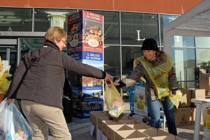 volontaria banco alimentare