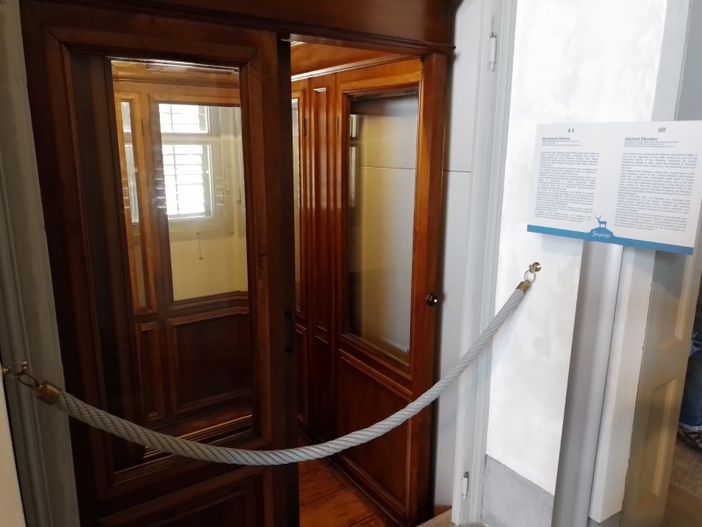 Restaurato l’ascensore della Regina Margherita alla Palazzina di Stupinigi Restaurato l’ascensore della Regina Margherita alla Palazzina di Stupinigi