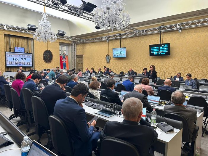 legge lavoro ed elena chiorino legge lavoro ed elena chiorino