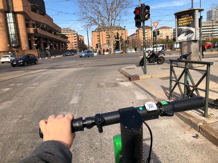 Bici, monopattini e scooter in sharing tra Torino e la cintura: ecco gli operatori per i prossimi 3 anni Bici, monopattini e scooter in sharing tra Torino e la cintura: ecco gli operatori per i prossimi 3 anni