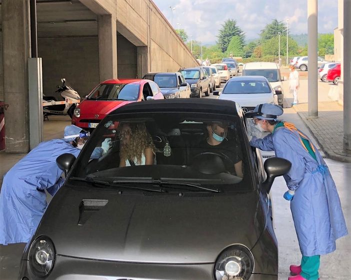 Covid, crollo dei ricoveri in Piemonte: -15 in terapia intensiva, gli altri sotto quota mille