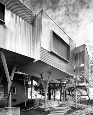 Arriva la mostra fotografica “Architetture Chieresi Contemporanee: 1945-2023” a Chieri