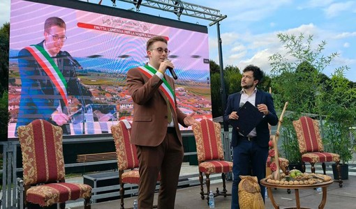 L'inaugurazione della Sagra della Noce e della Frutta a guscio dello scorso anno L'inaugurazione della Sagra della Noce e della Frutta a guscio dello scorso anno